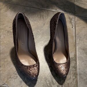 Bcbg sequin heels,  used in good condition.   Size 8